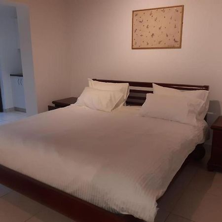 Mozy Guest House Рухенгери Екстериор снимка